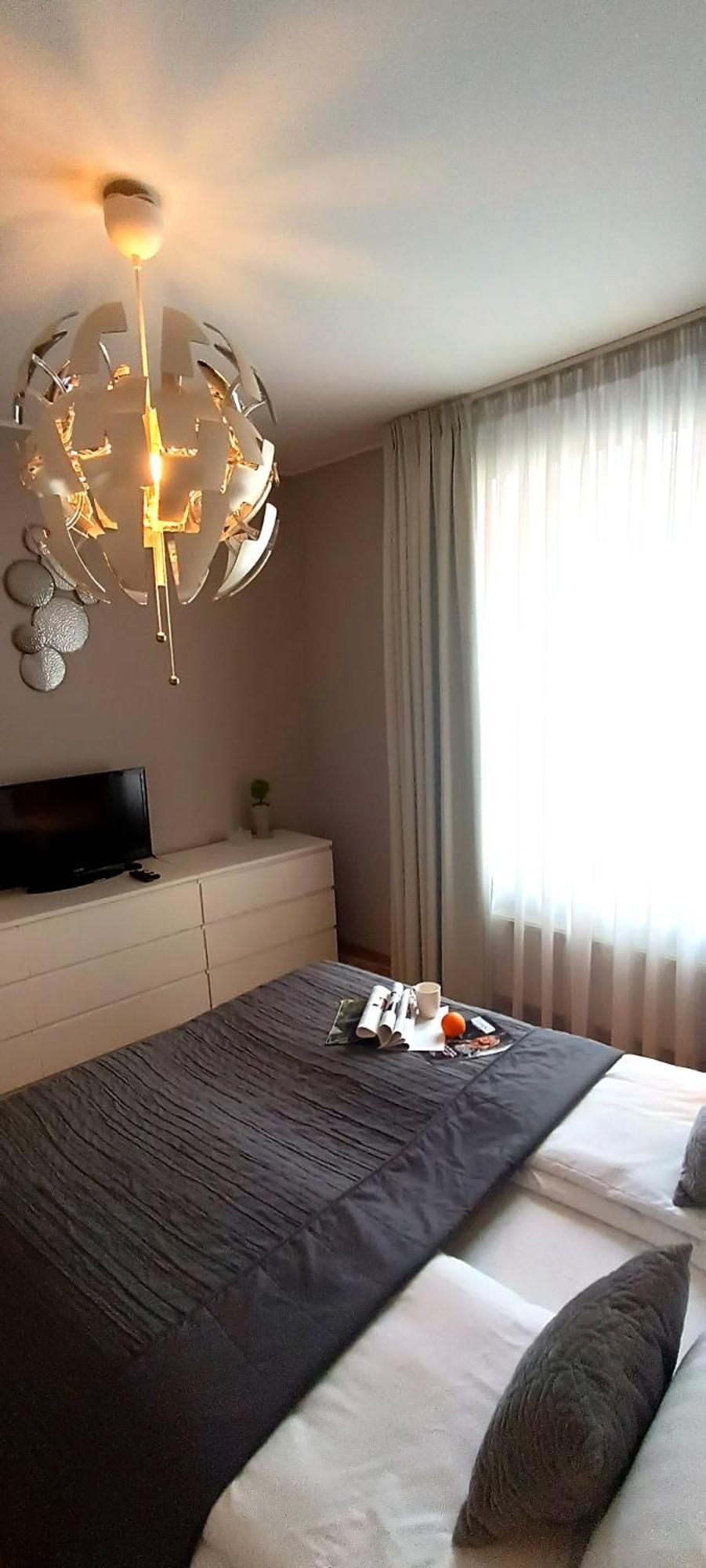 Old Town 2 Bedroom Apartment Near Dome Square & Scenic Waterfront 里加 外观 照片