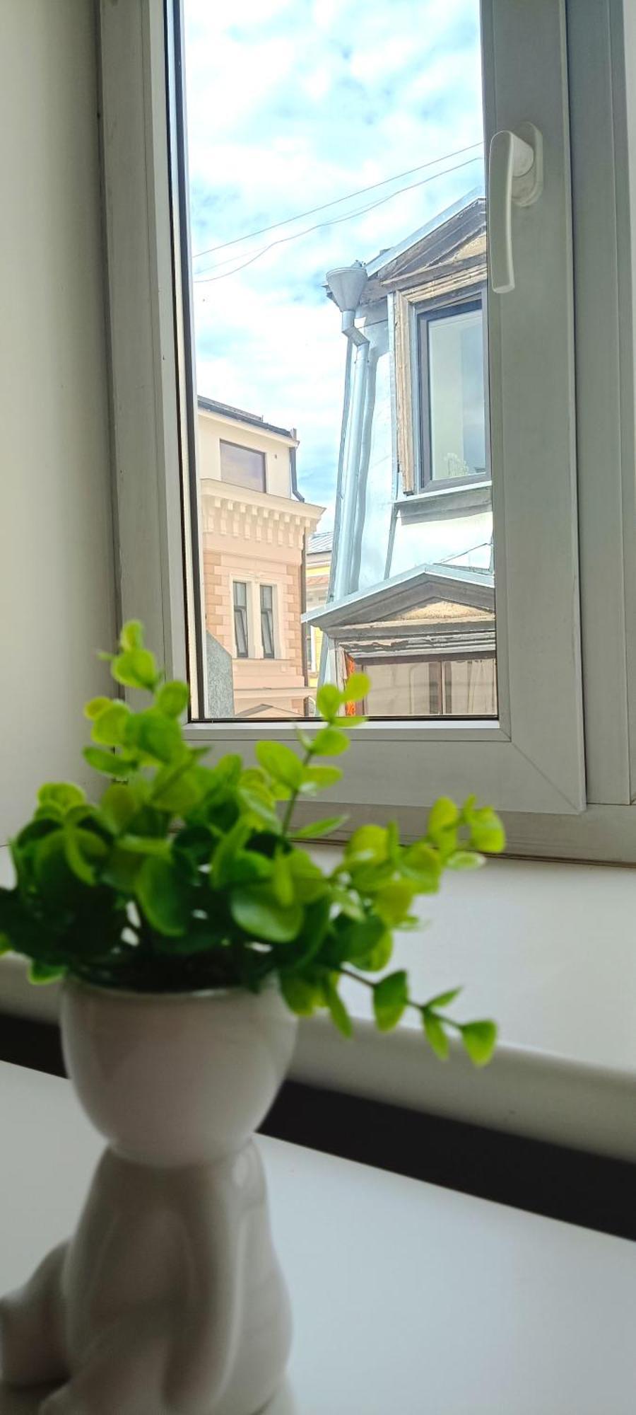 Old Town 2 Bedroom Apartment Near Dome Square & Scenic Waterfront 里加 外观 照片
