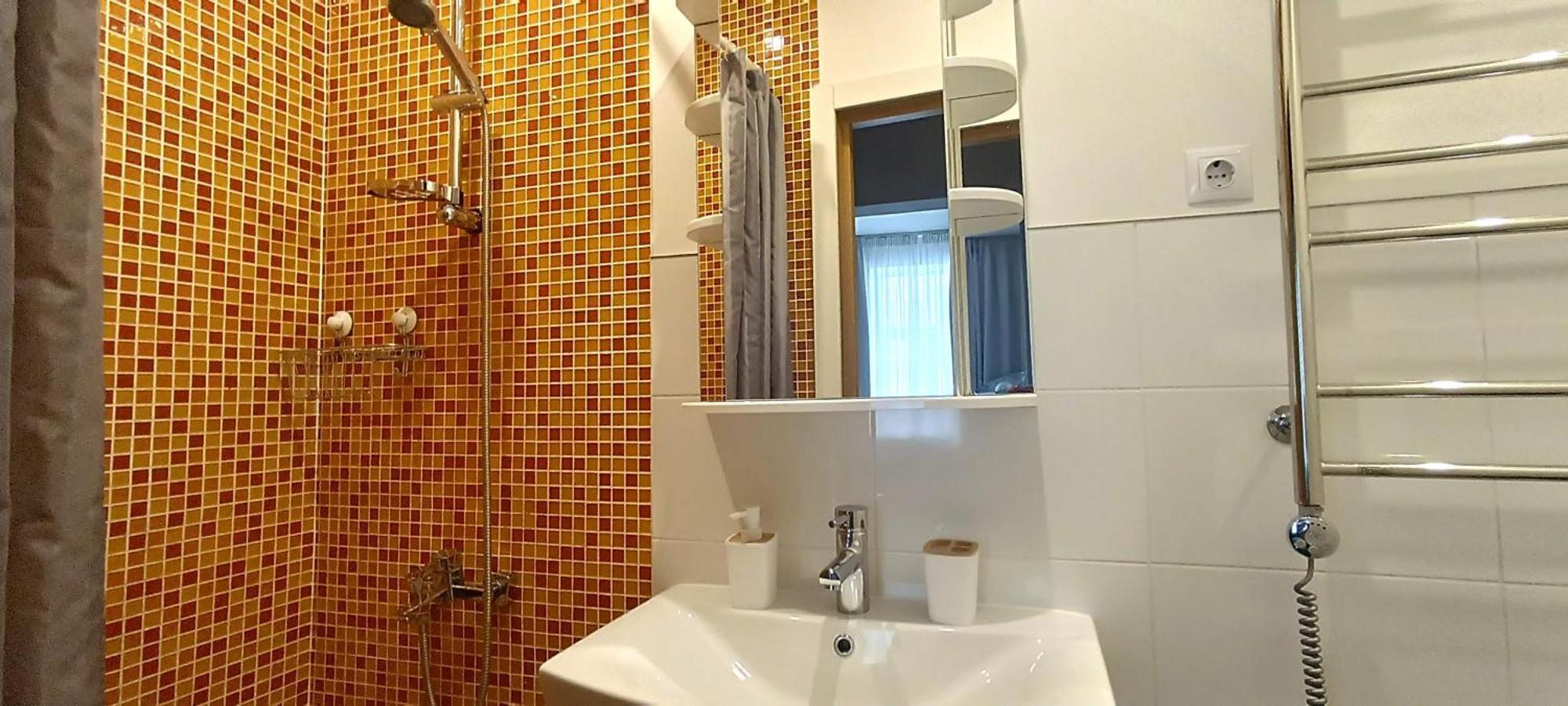 Old Town 2 Bedroom Apartment Near Dome Square & Scenic Waterfront 里加 外观 照片