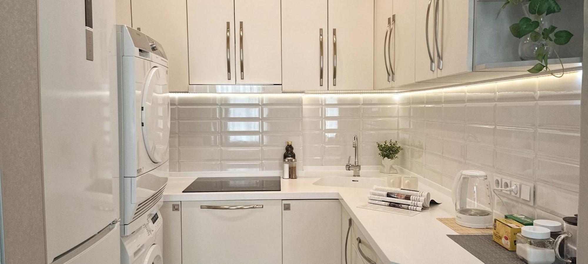 Old Town 2 Bedroom Apartment Near Dome Square & Scenic Waterfront 里加 外观 照片