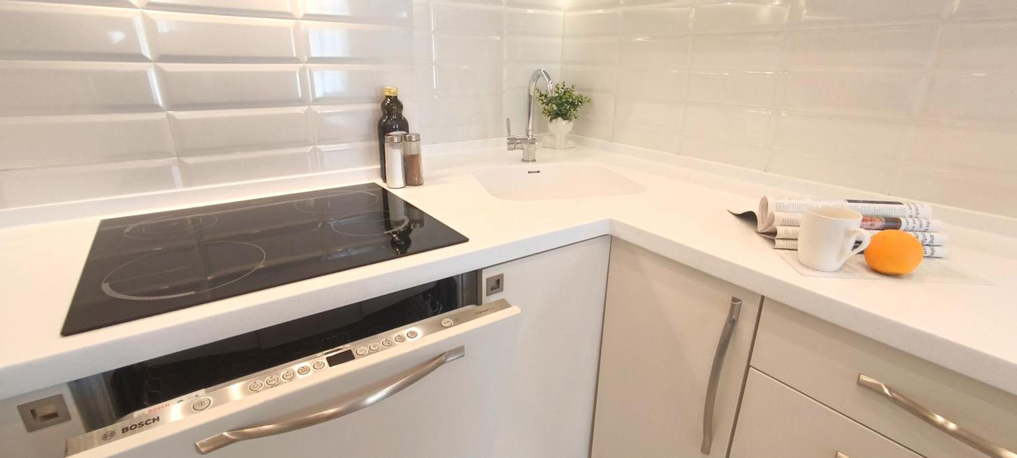 Old Town 2 Bedroom Apartment Near Dome Square & Scenic Waterfront 里加 外观 照片
